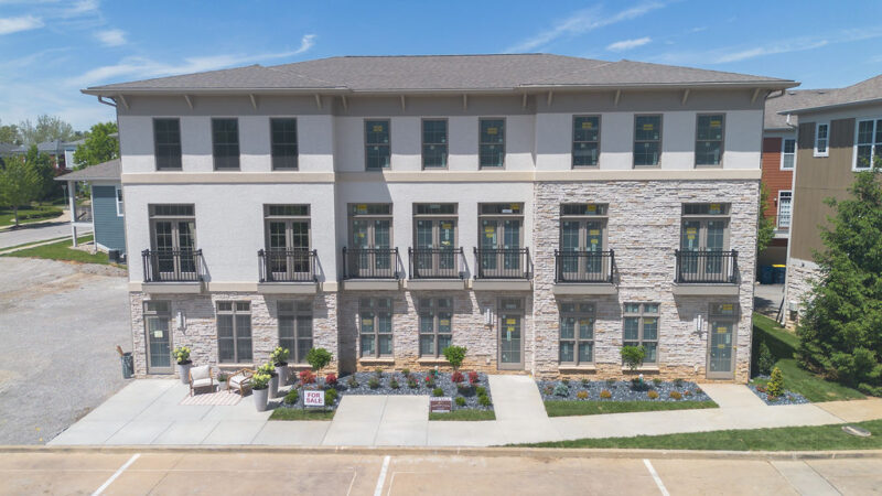 9) South Piazza Drive